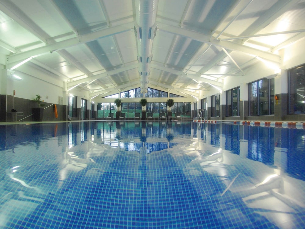 macdonald hill valley hotel golf and spa