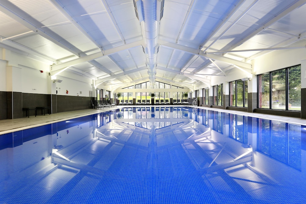 macdonald hill valley hotel golf and spa