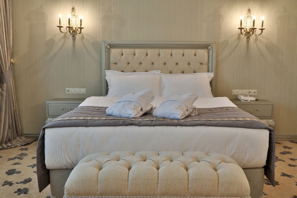 cassiel hotel