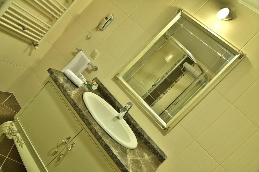 cassiel hotel