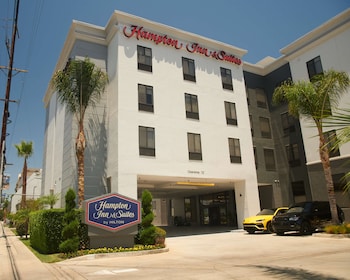 hampton inn and suites los angeles sherman oaks