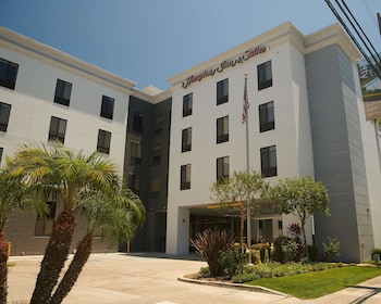 hampton inn and suites los angeles sherman oaks