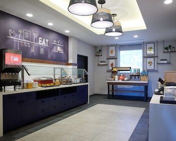 hampton inn and suites los angeles sherman oaks