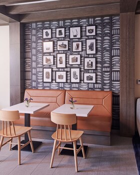 hampton inn and suites los angeles sherman oaks