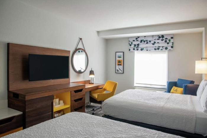 hampton inn and suites los angeles sherman oaks