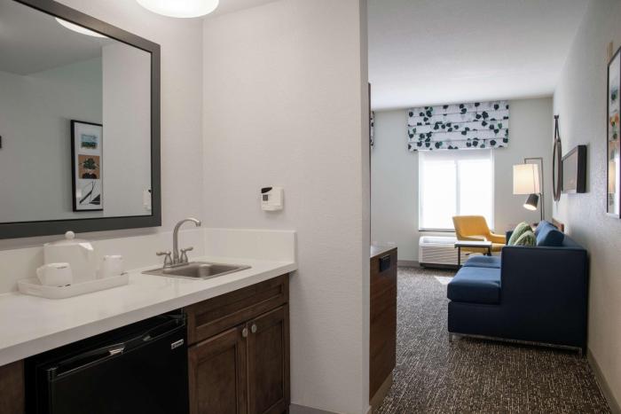 hampton inn and suites los angeles sherman oaks