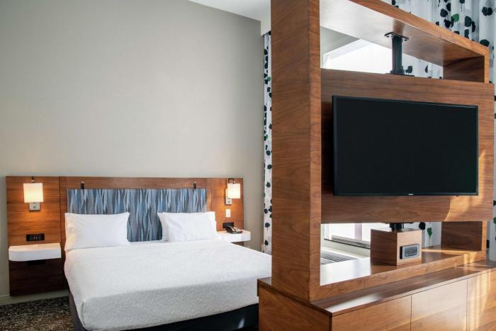 hampton inn and suites los angeles sherman oaks