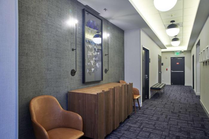 hampton inn and suites los angeles sherman oaks