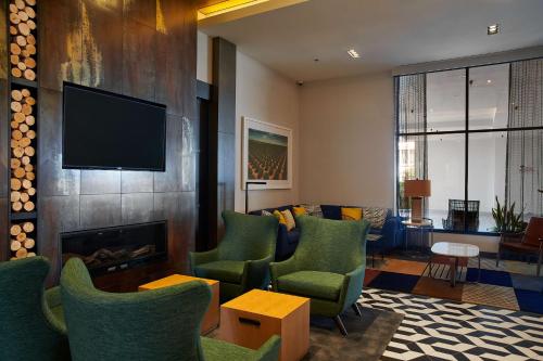hampton inn and suites los angeles sherman oaks