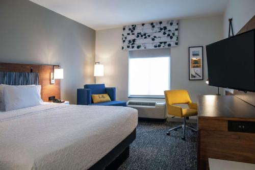 hampton inn and suites los angeles sherman oaks