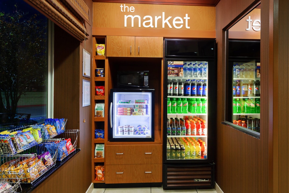 fairfield inn and suites by marriott los angeles west covina