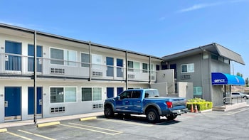 motel 6 pico rivera ca los angeles