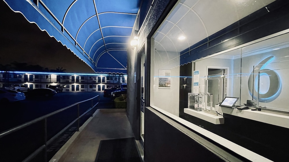 motel 6 pico rivera ca los angeles