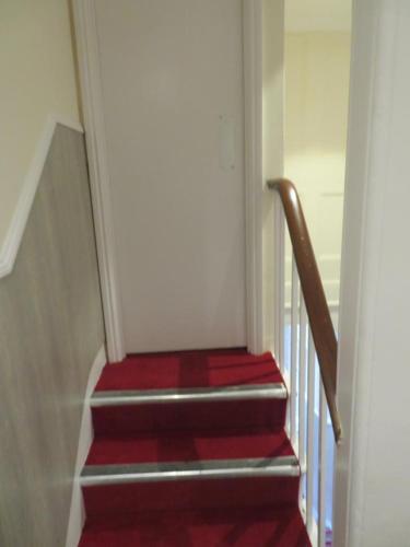 glendale hyde park hotel