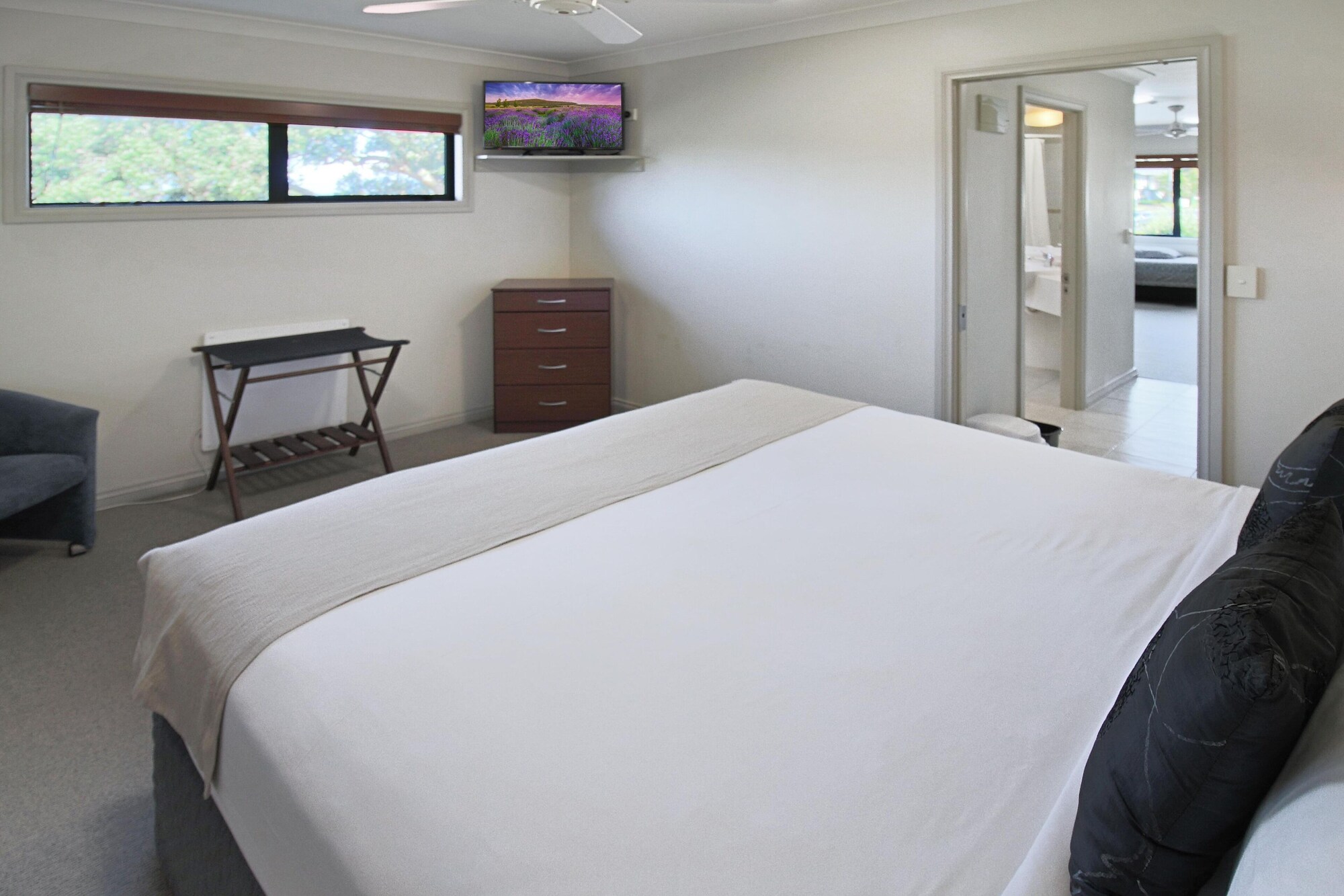 Hotel-Img