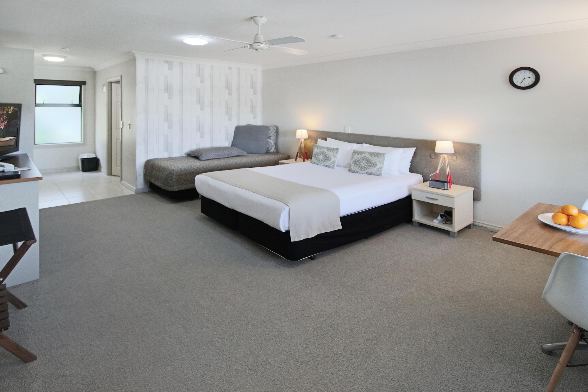 Hotel-Img
