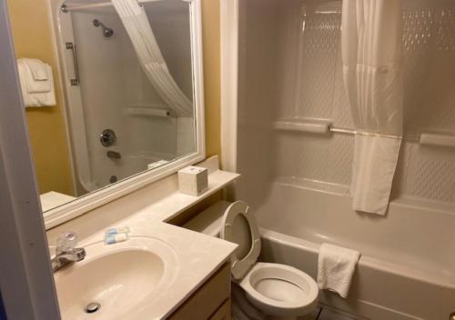 Ocean Club Resort Myrtle Beach A Ramada By Wyndham,Near Cherry Grove Oceanfront Park,3 star