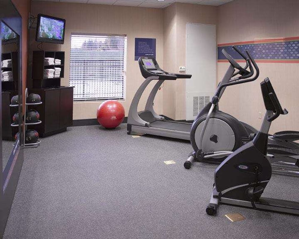 hampton inn and suites nashville opryland