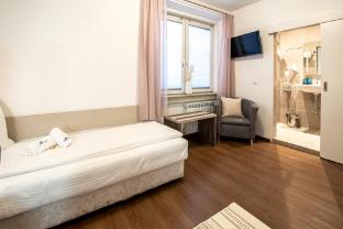 hotel amadea