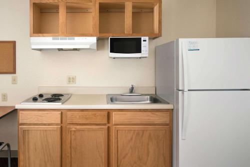 woodspring suites augusta riverwatch