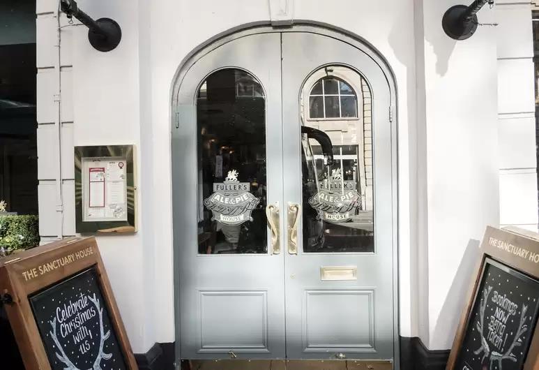 the sanctuary house hotel