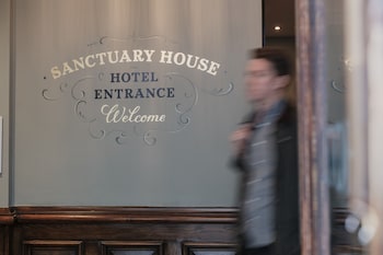 the sanctuary house hotel