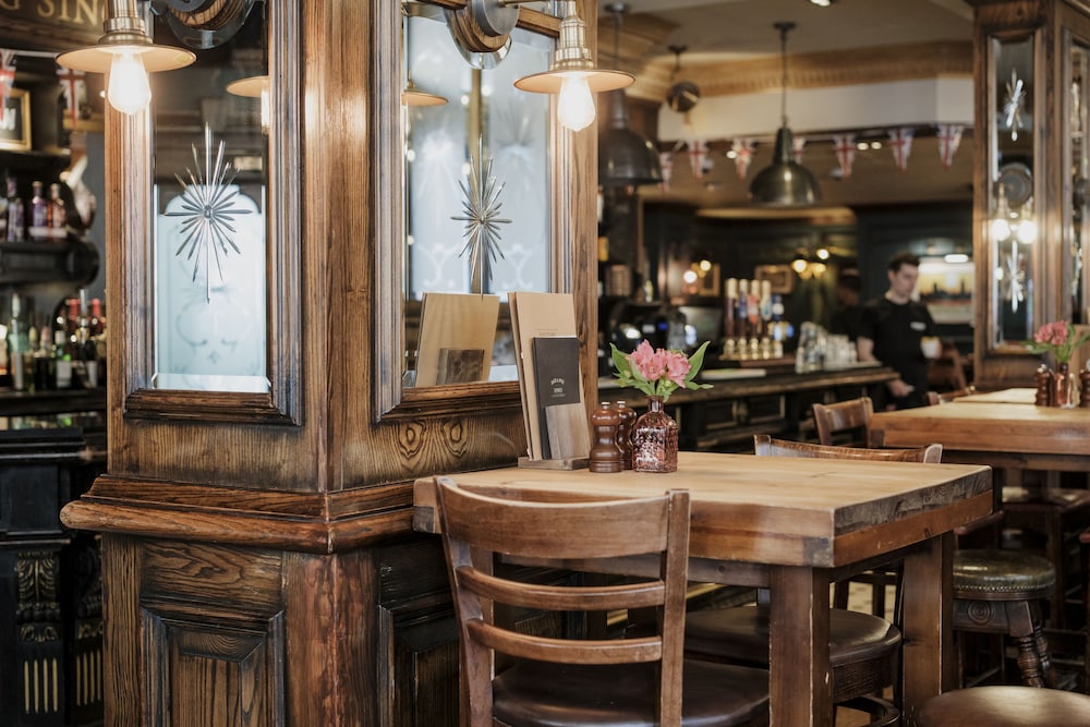 the sanctuary house hotel