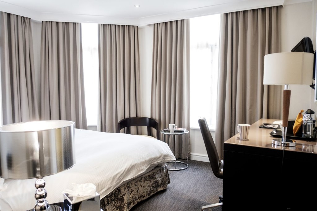 the sanctuary house hotel