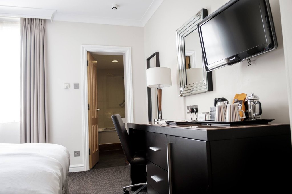 the sanctuary house hotel