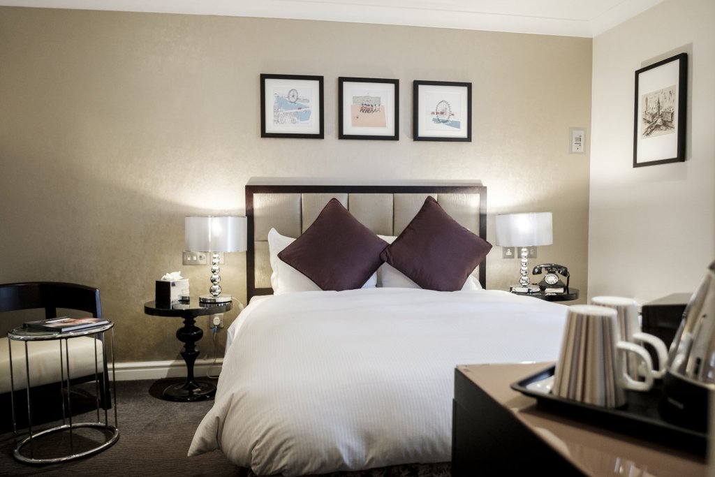 the sanctuary house hotel