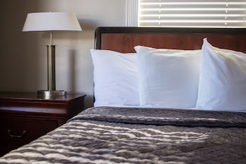 riptide oceanfront hotel