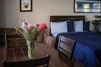 riptide oceanfront hotel