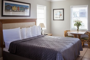 riptide oceanfront hotel