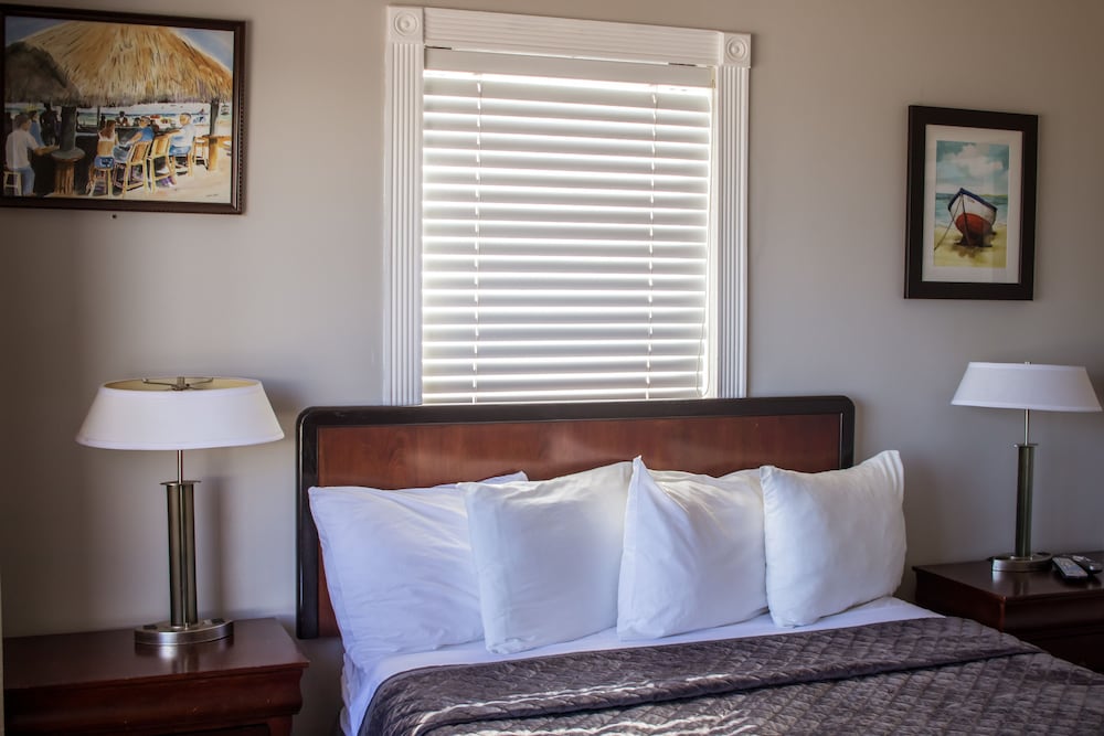 riptide oceanfront hotel