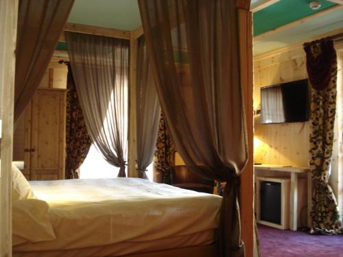 relais du chateau blanc