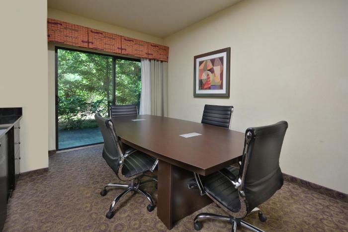 holiday inn express and suites clemson by ihg