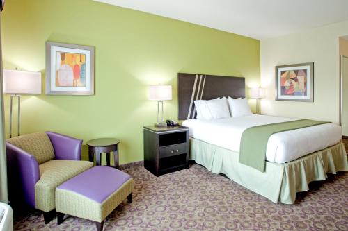 holiday inn express and suites clemson by ihg