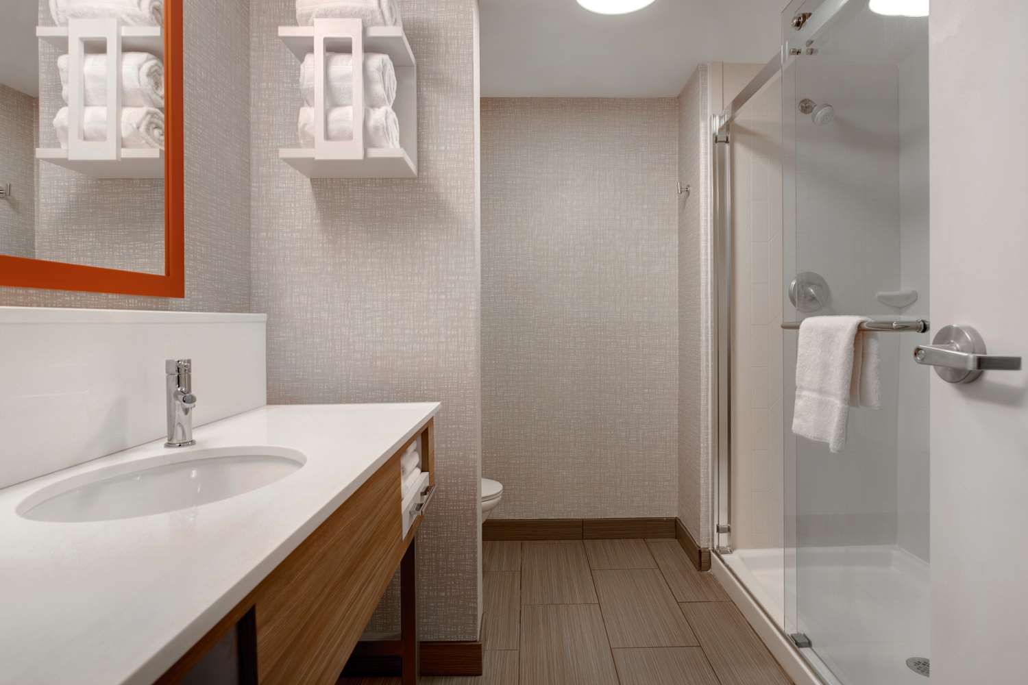hampton inn anderson alliance business park