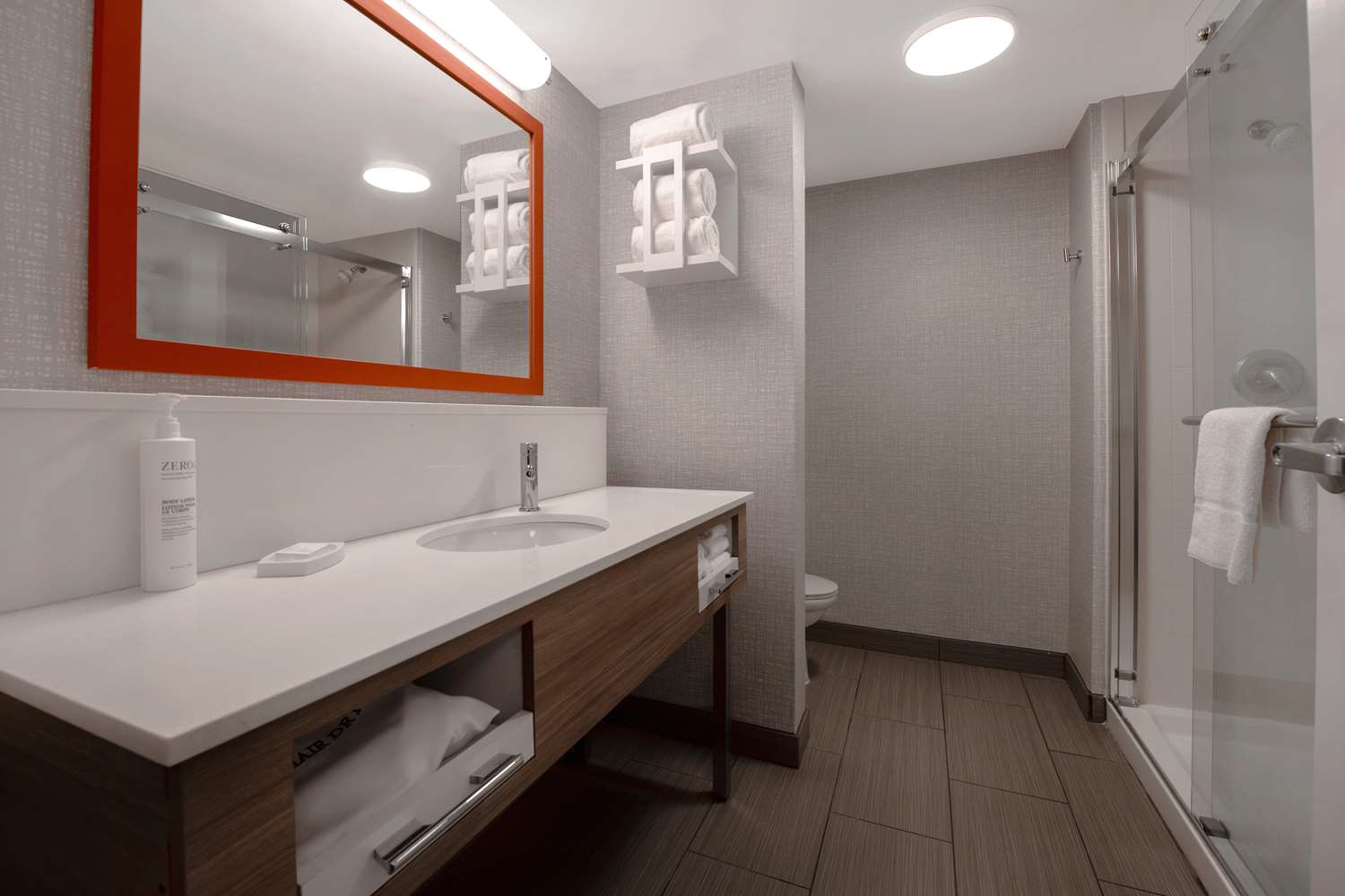 hampton inn anderson alliance business park