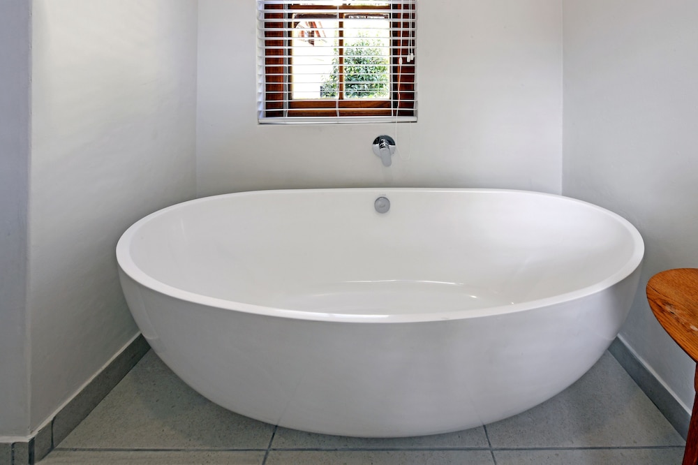 petit and grande plaisir self catering guesthouse