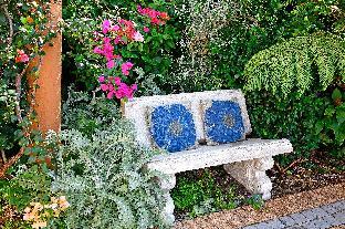 petit and grande plaisir self catering guesthouse