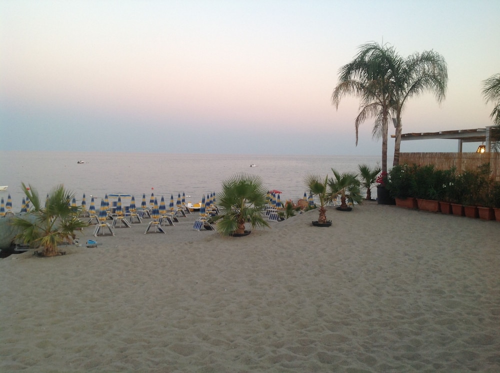 locri