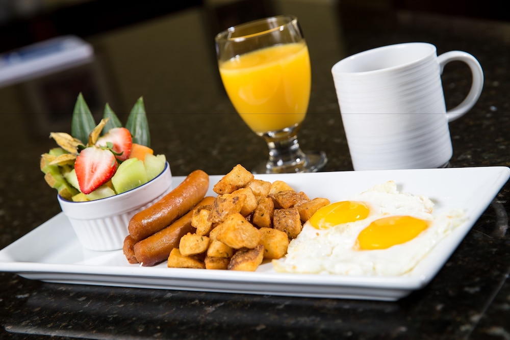 holiday inn montreal longueuil by ihg