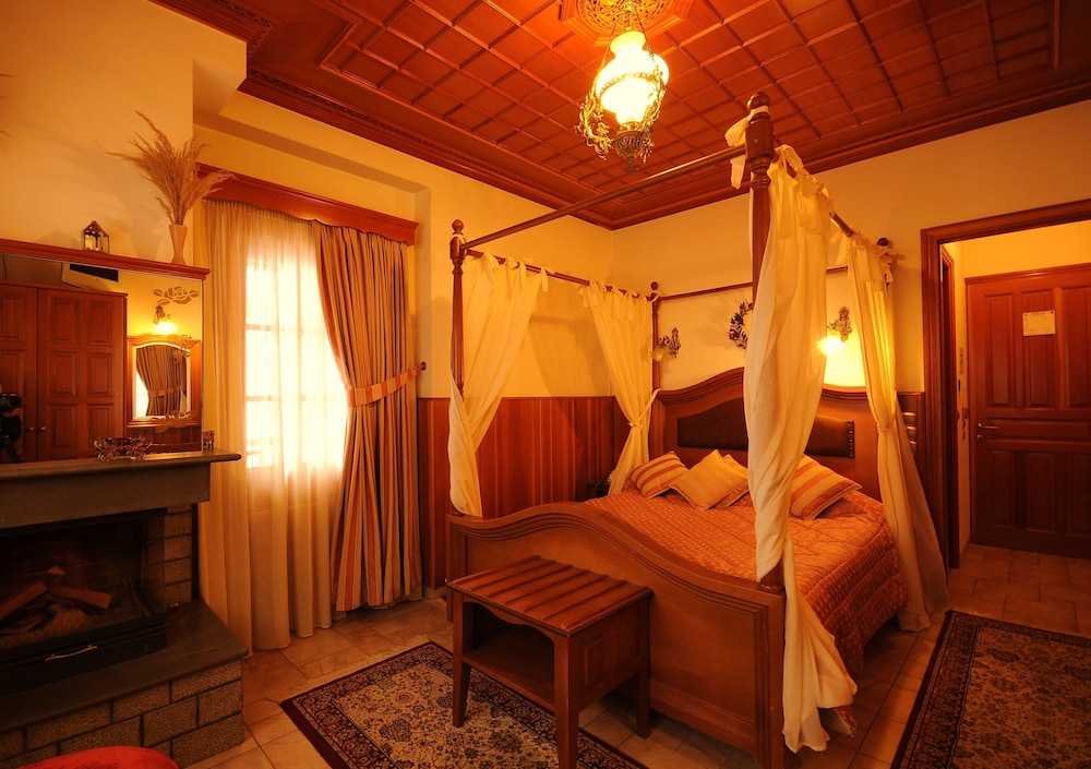 archontiko metsovou boutique hotel