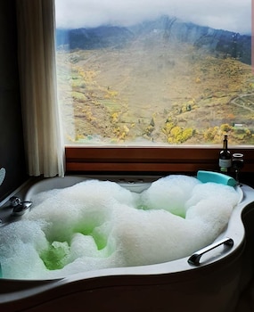 archontiko metsovou boutique hotel