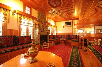 archontiko metsovou boutique hotel