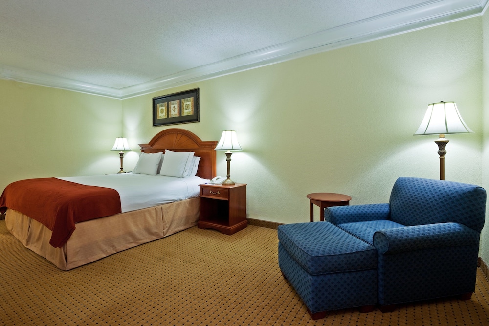 holiday inn express ringgold by ihg