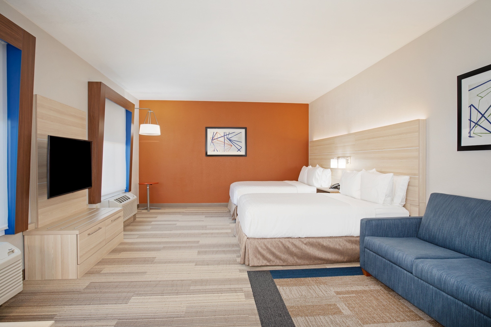 holiday inn express and suites phoenix glendale sports dist