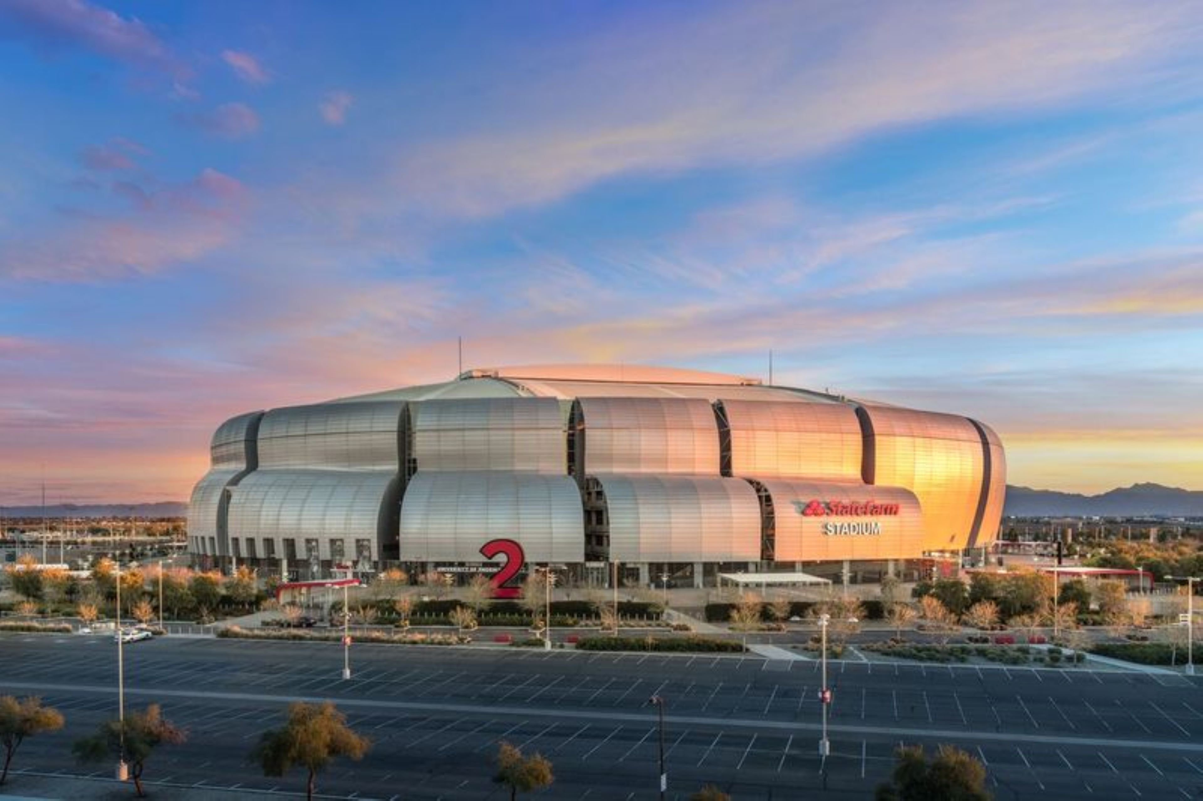 holiday inn express and suites phoenix glendale sports dist