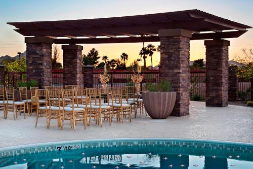 courtyard scottsdale salt river